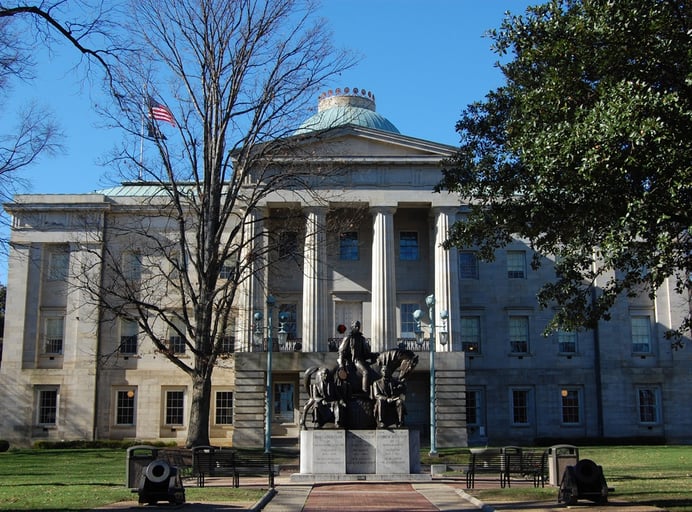 North_Carolina_State_Capitol_Building_in_Raleigh.jpg