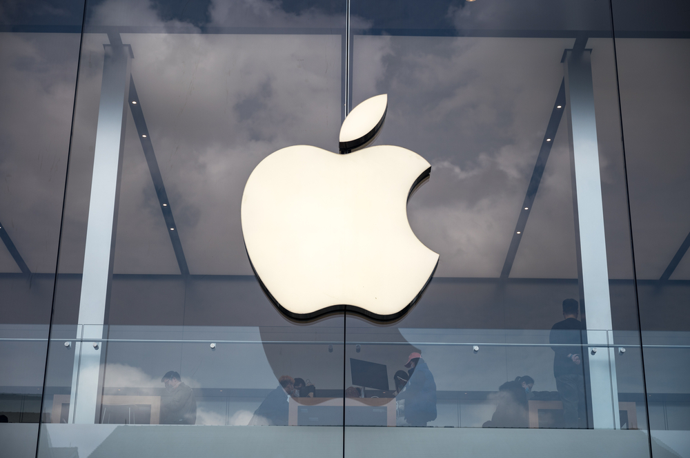 Apple brings $1B and 3,000 jobs to North Carolina